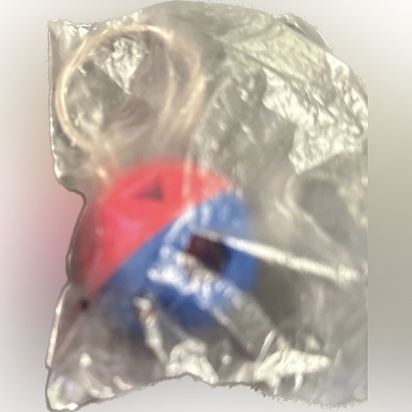 Tupperware keychain - Picture 3 of 3